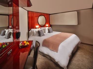 NCL, POA, 2-Bedroom Deluxe Family Suite with Balcony 2, Credit - Christian Santiago.jpeg